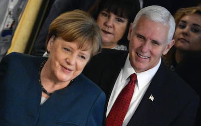 Merkel:"Rafforzare Ue, Nato e Onu". Pence: "Usa sostengono Alleanza"