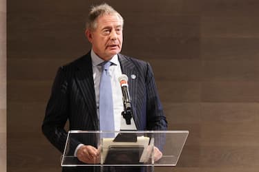 Il ministro delle Imprese e del Made in Italy, Adolfo Urso, nel corso della prima Industry Stakeholder Conference del B7, Verona, 13 Marzo 2024. ANSA/ RICCARDO BORTOLOTTI (NPK)