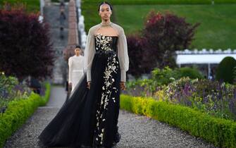 02_dior_cruise_2025_ipa - 1