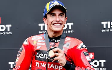 MARQUEZ: 10