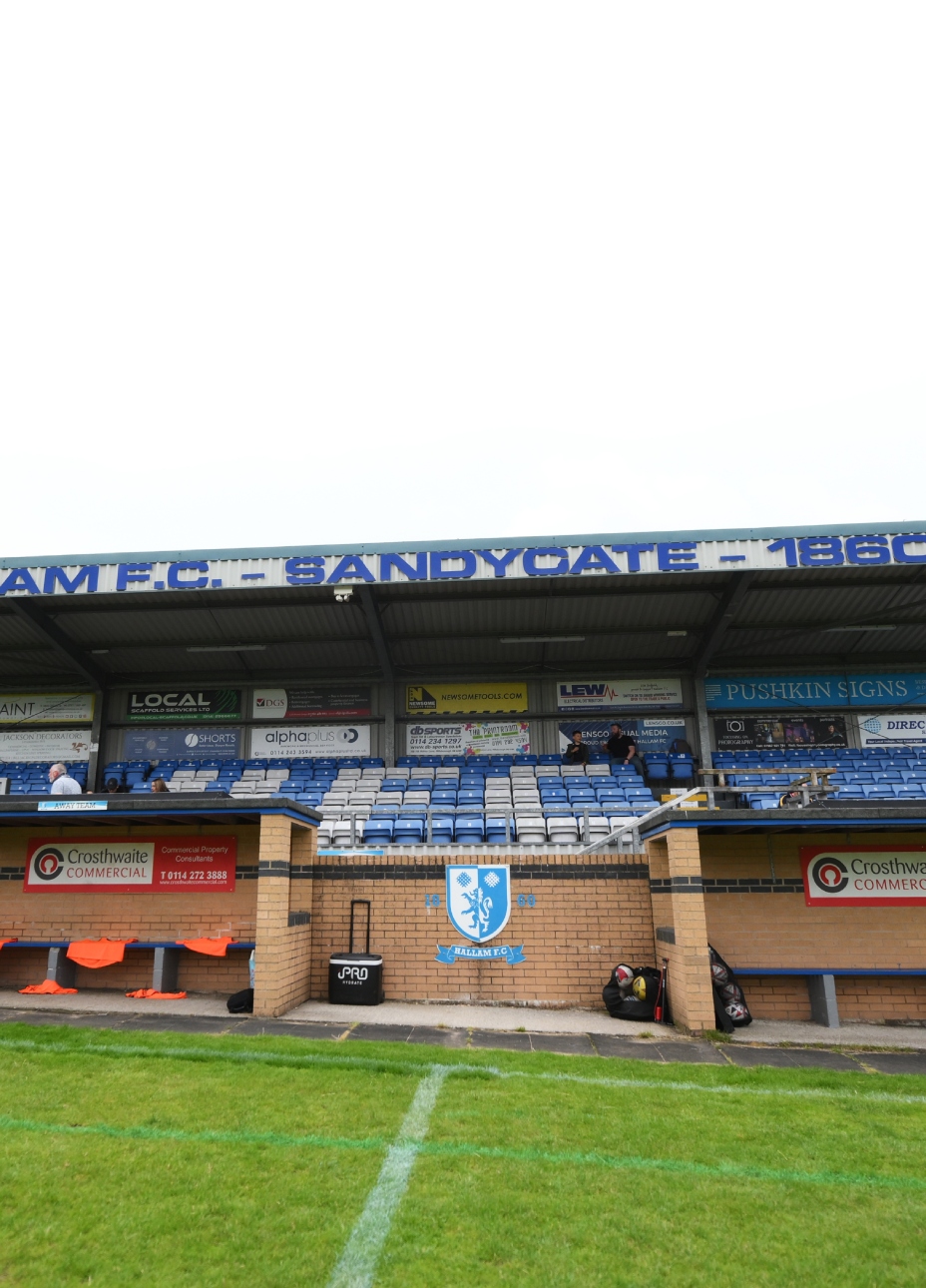 Sandygate Road, lo stadio più vecchio del mondo è anche il più storto ...