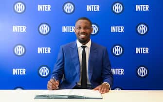 MILAN, ITALY - JUNE 27: The new signing of FC Internazionale Marcus Thuram poses for a picture at FC Internazionale Headquarters on June 27, 2023 in Milan, Italy. (Photo by Mattia Pistoia - Inter/Inter via Getty Images)