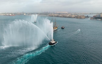 Amerigo Vespucci arrivo dell'Amerigo Vespucci a Taranto (credit: Andrea Modica)