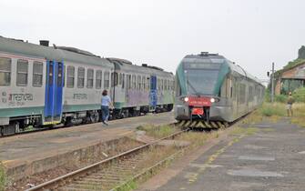 belgioioso pavia - stazione capo treno  2022- foto torres