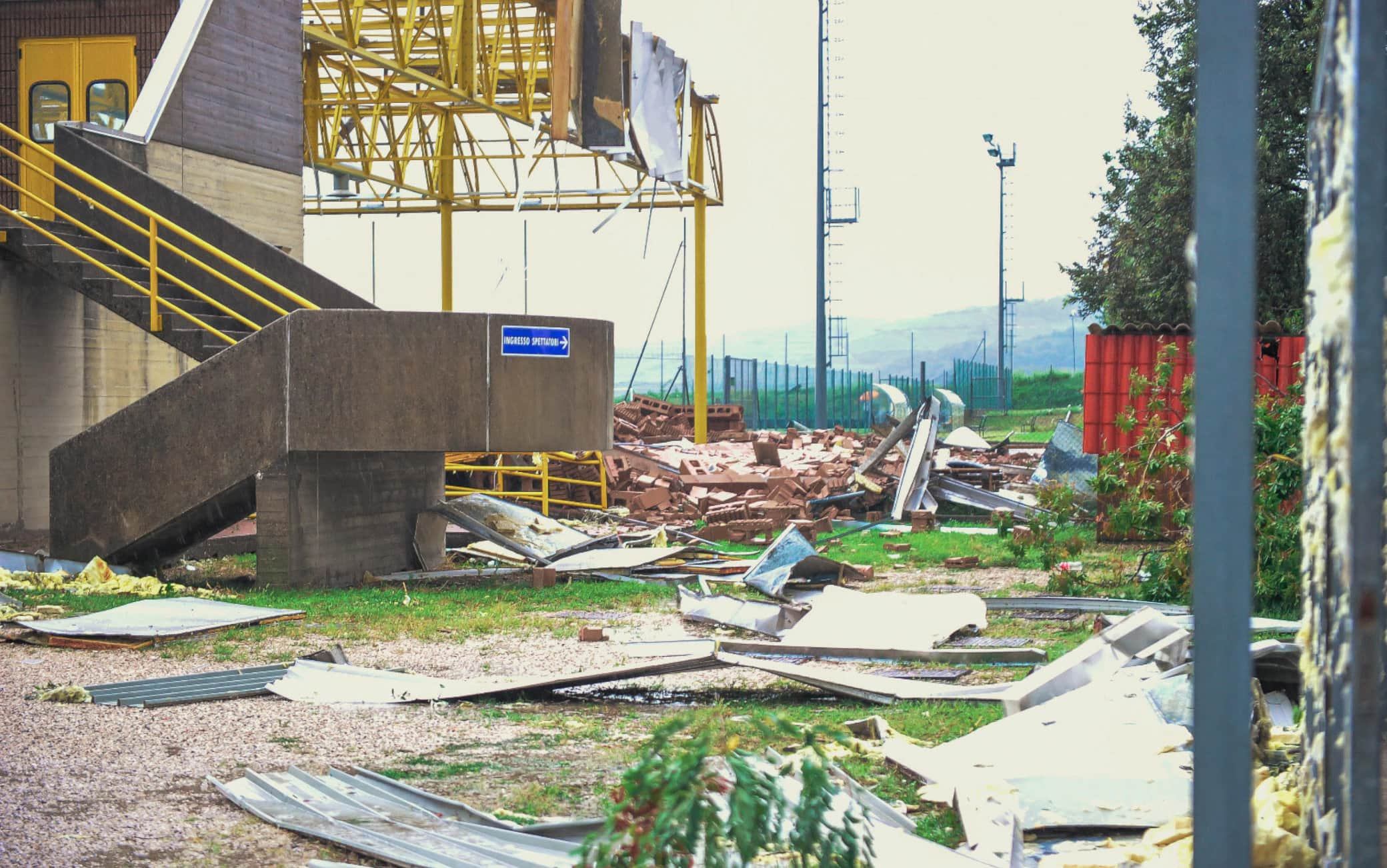 I danni causati dalla tromba d'aria a Montecchia di Crosara (Verona)