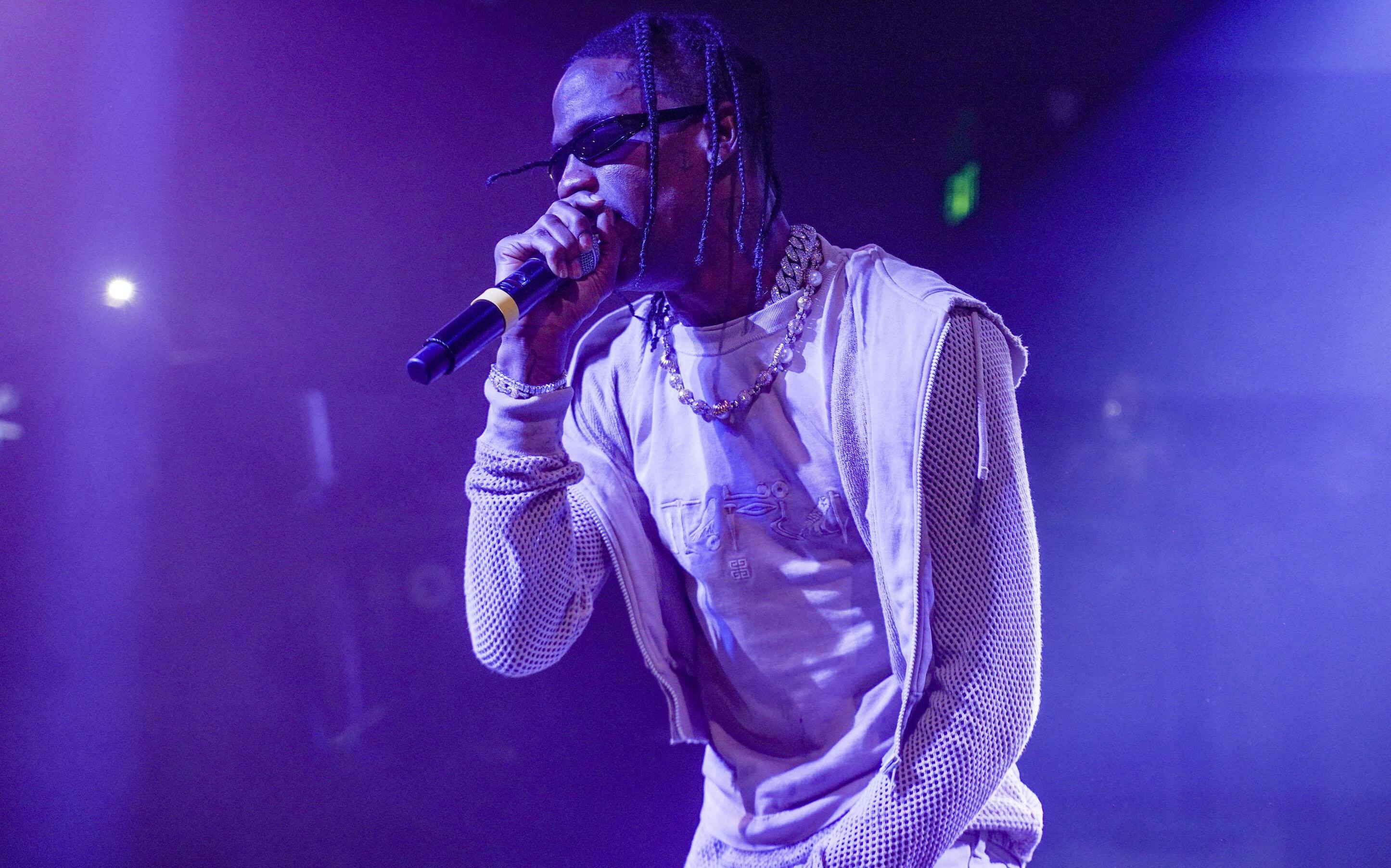 Le canzoni più famose di Travis Scott (per prepararsi al concerto al Circo  Massimo di Roma)