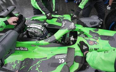 16) NICO HULKENBERG (Stake F1 Team Kick Sauber)
