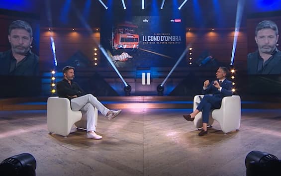 Live In, “Il cono d Live In, “Il cono d