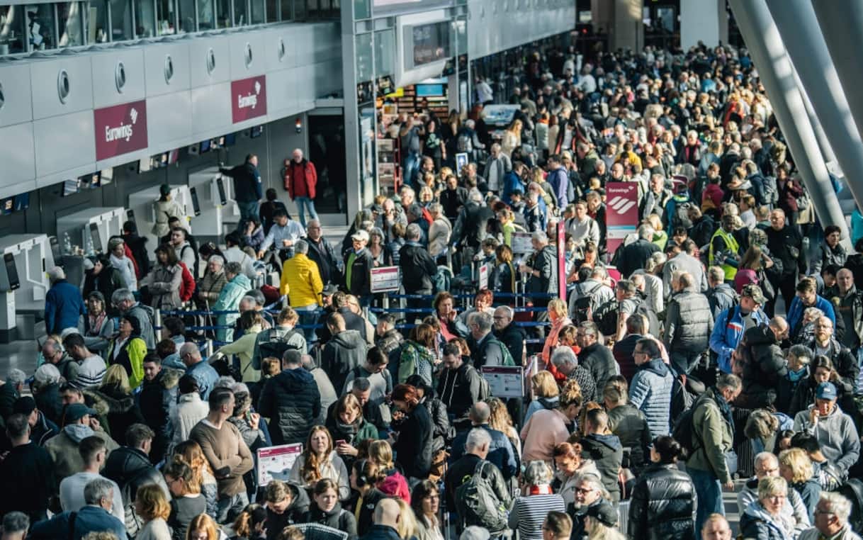 Set 30 Aeroporti Maisto &ndash; Rarissimo &ndash; Nuovo Di Zecca
