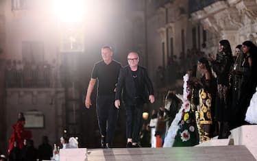 SIRACUSA, ITALY - JULY 09: Designers Stefano Gabbana and Domenico Dolce walk the runway at the Dolce & Gabbana haute couture fall/winter 22/23 event on July 09, 2022 in Siracusa, Italy. (Photo by Ernesto Ruscio/Getty Images)