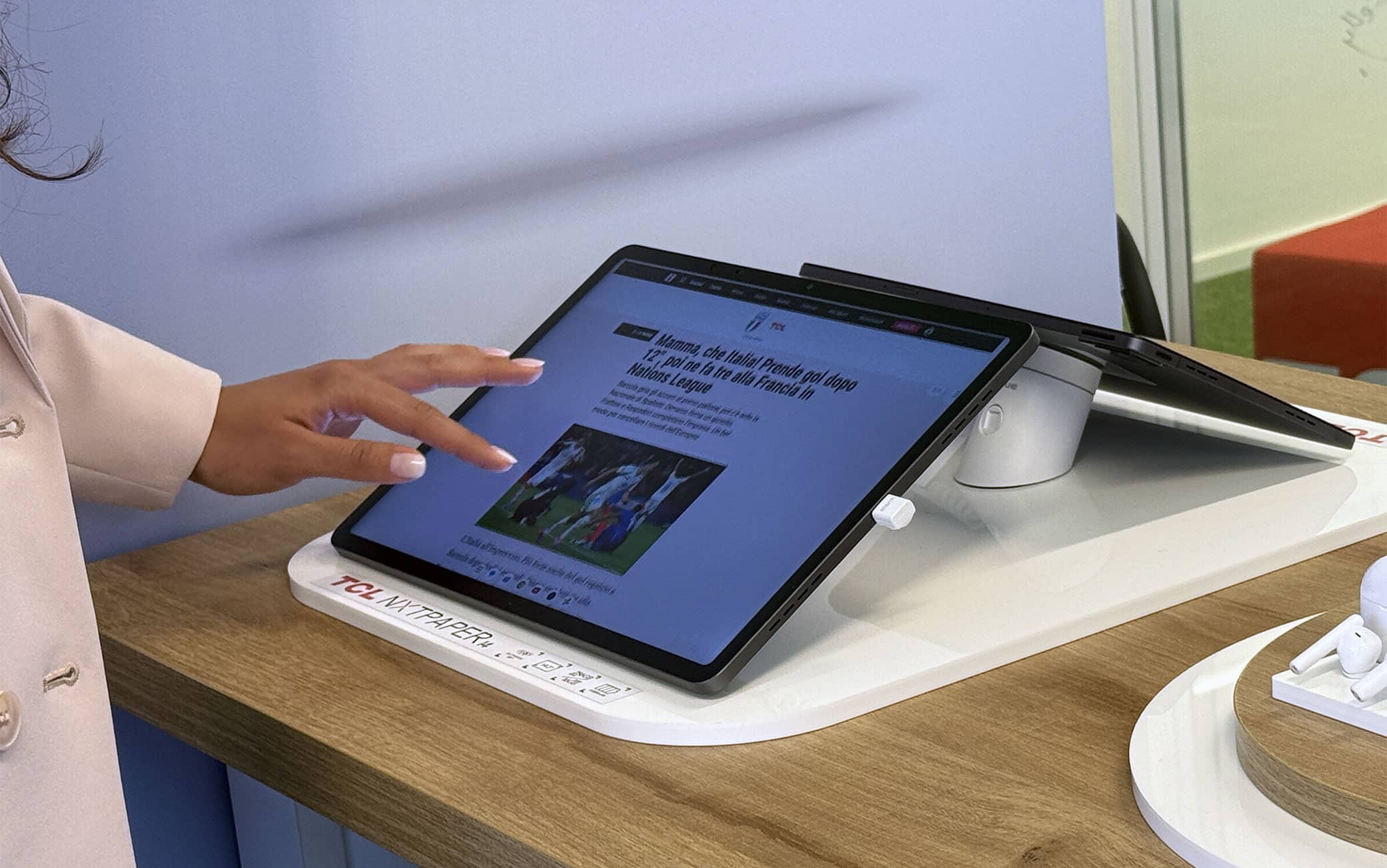 TCL NXTPAPER