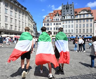 Italian supporters gathered in the central area of Leipzig, Germany, 24 June 2024. ANSA/DANIEL DAL ZENNARO