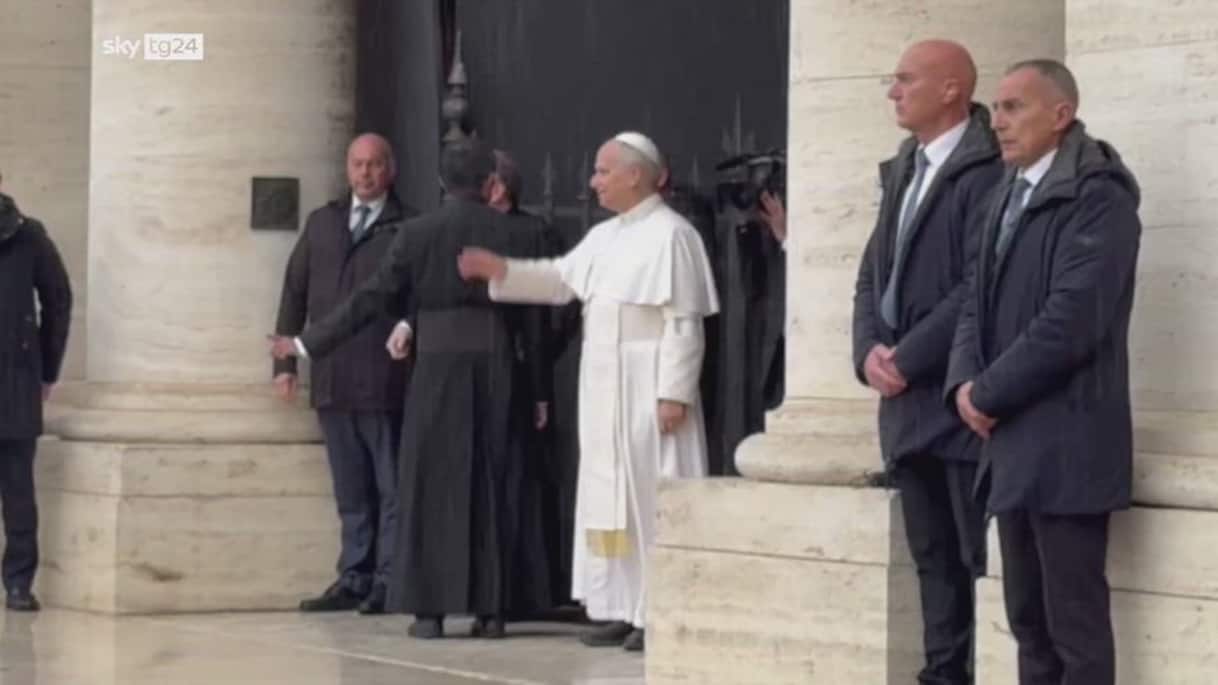 Papa Leone XIV visita la Basilica Santa Maria degli Angeli