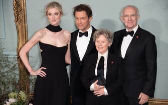 Elizabeth Debicki, Dominic West, Imelda Staunton e Jonathan Pryce