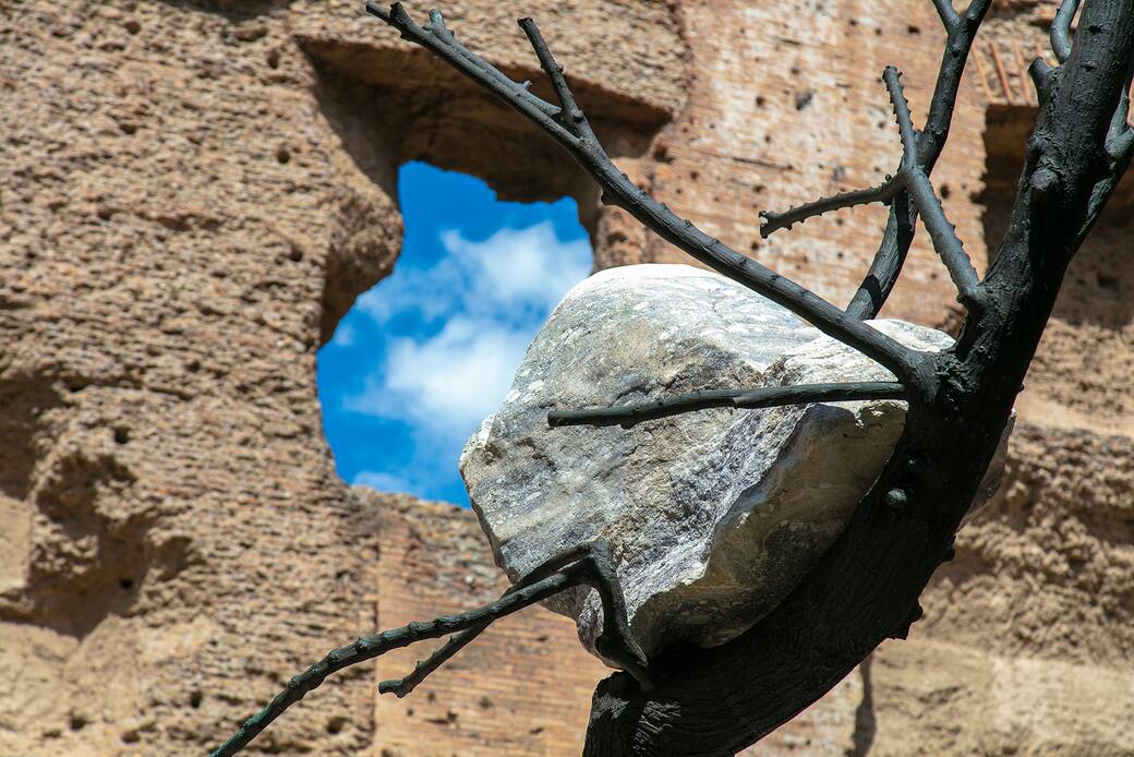9_Idee_di_pietra_Giuseppe_Penone_a_Caracalla_Credits_SSABAP_ph_F._Caricchia.jpg