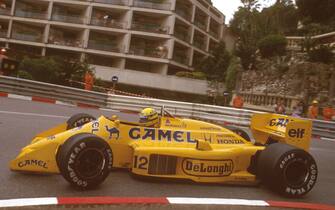 28-31  May 1987.
Ayrton Senna (Lotus 99T Honda) 1st position at Loews Hairpin.
Ref-87 MON 13.
World Copyright - LAT Photographic