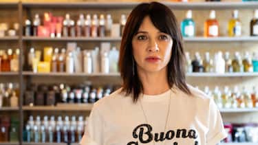 Il cast del film Fatti vedere: da Matilde Gioli ad Asia Argento