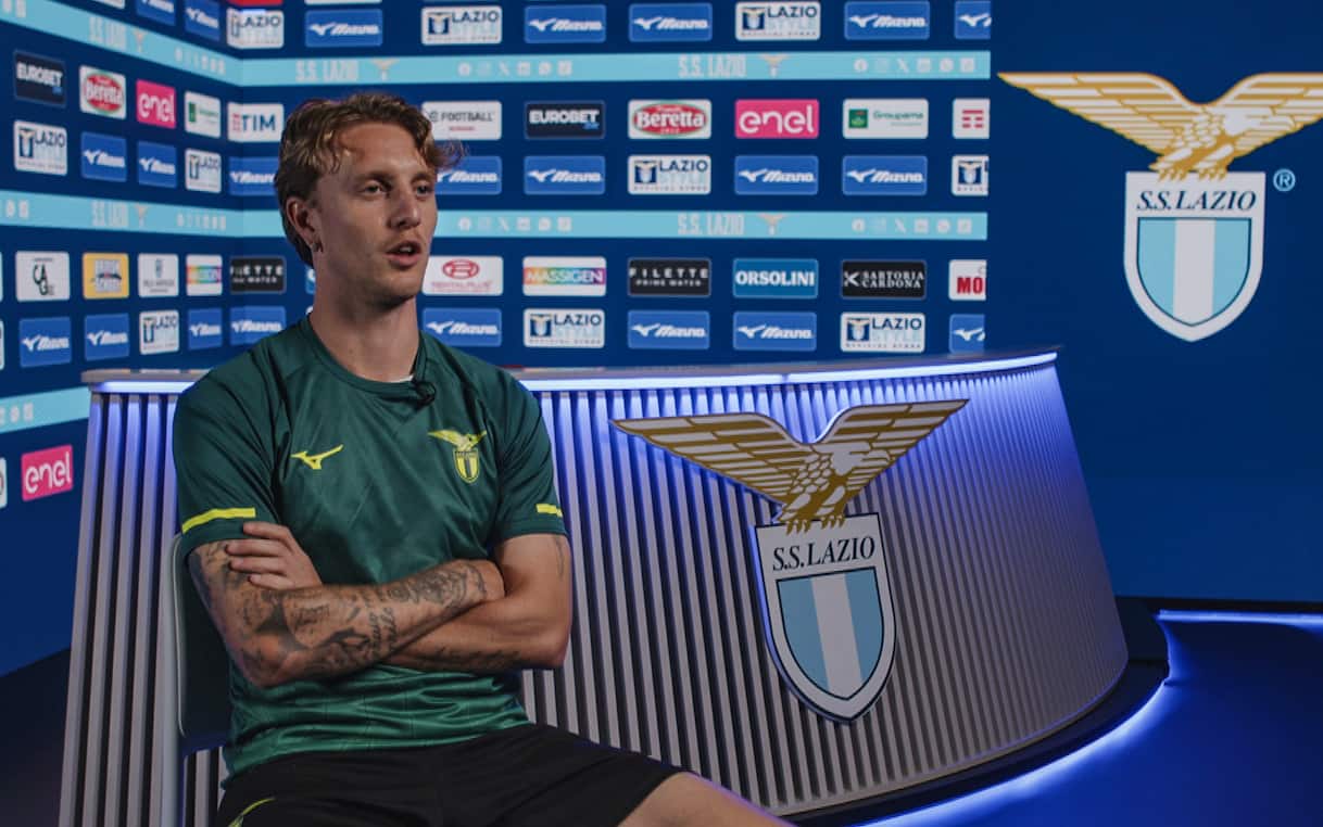 Rovella, intervista esclusiva al centrocampista della Lazio | Sky Sport