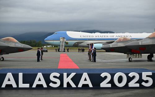 Air Force One is seen on the tarmac after US President Donald Trump landed at Joint Base Elmendorf-Richardson in Anchorage, Alaska, on August 15, 2025. US President Donald Trump touched down at the military base in Alaska for a much-anticipated summit with Russian counterpart Vladimir Putin to press for an end to Moscow's bloody war in Ukraine. (Photo by ANDREW CABALLERO-REYNOLDS / AFP)
