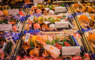 Sushi e tartare di pesce