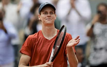 Jannik Sinner of Italy celebrates after winning his match against Grigor Dimitrov of Bulgaria during the Men s Single Quarter Finals of 2024 French Open - Day 10 at Roland Garros on June 4, 2024 in Paris, France. (Photo by JustPictures) (Photo by Eurasia Sport Images/Just Pictures/Sipa USA)