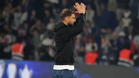 https://static.sky.it/editorialimages/c38d49a036060eac373953aa5824fbbc2ae5987d/skysport/it/calcio/calciomercato/video/2025/08/27/1031673_1756292236467_thumb_494_1756292263433.jpg?im=Resize,width=565
