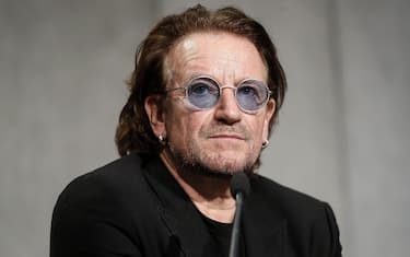 Bono Vox (Paul David Hewson), frontman of U2 rockband, attends a press conference after the meeting with Pope Francis, Vatican City, 19 September 2018. 
ANSA/RICCARDO ANTIMIANI