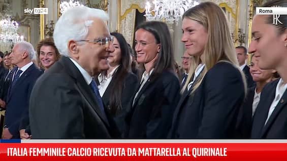 italia femminile calcio ricevuta da mattarella al quirinale