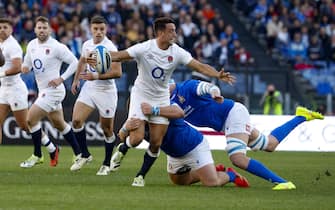 England's Alex Mitchell (C) during the Six Nations rugby match between Italy and England at Olimpico stadium in Rome, Italy, 03 February 2024. ANSA/FABIO FRUSTACI