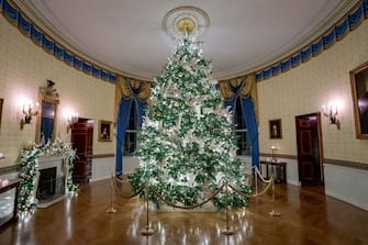 Tra le meravigliose decorazioni, non poteva mancare l’albero di Natale della Casa Bianca