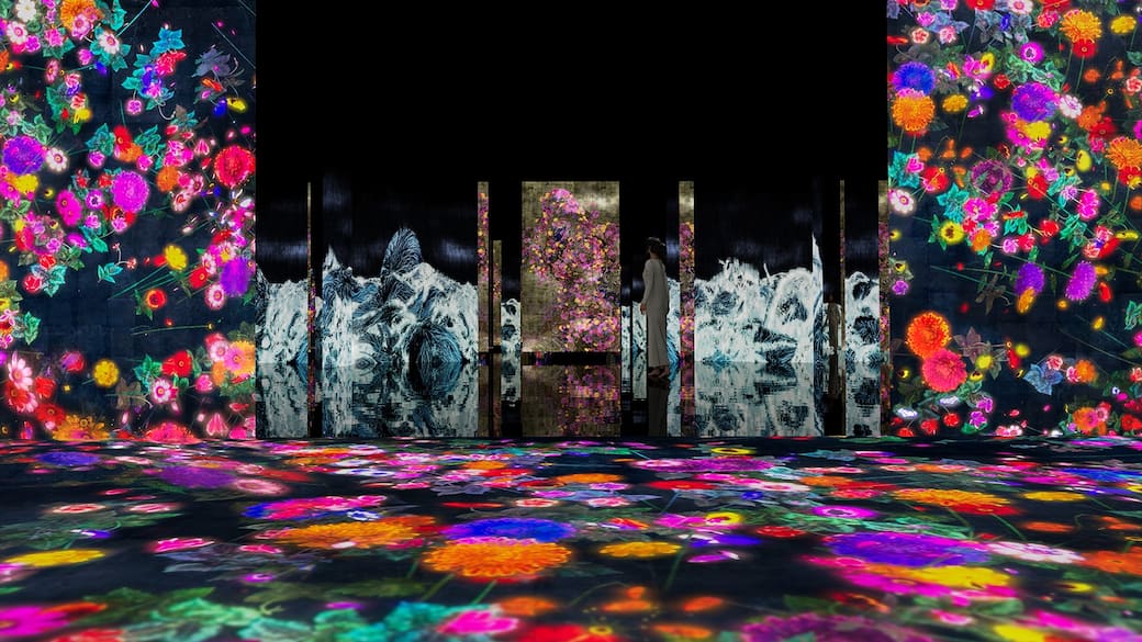 Impermanent_Flowers_Floating_in_an_Eternal_Sea_braz_santander_oblong_1.jpg
