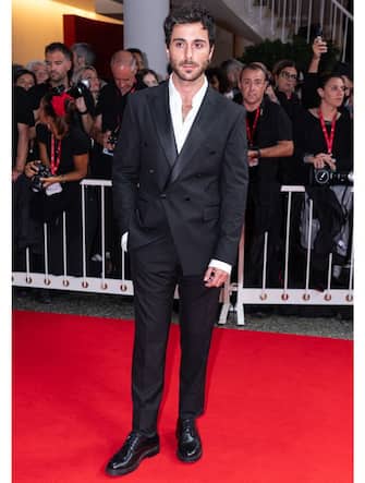 gianluca-zaccaria-venezia-2024-red-carpet-getty - 1