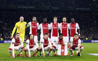 epa11864475 The Ajax starting eleven players pose for the group photo prior the UEFA Europa League match between AFC Ajax and Galatasaray SK in Amsterdam, Netherlands, 30 January 2025.  EPA/Koen van Weel