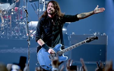 ATLANTA, GA - FEBRUARY 02:  Dave Grohl of the Foo Fighters performs onstage at DIRECTV Super Saturday Night 2019 at Atlantic Station on February 2, 2019 in Atlanta, Georgia.  (Photo by Theo Wargo/Getty Images for DIRECTV)