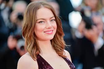 CANNES, FRANCE - MAY 17: Emma Stone attends the "Kinds Of Kindness" Red Carpet at the 77th annual Cannes Film Festival at Palais des Festivals on May 17, 2024 in Cannes, France. (Photo by Stephane Cardinale - Corbis/Corbis via Getty Images)