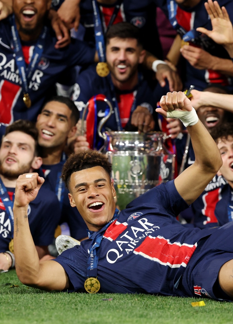 Desiré Doué, la storia del campione d'Europa col Psg con doppietta in ...