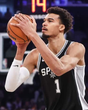 VICTOR WEMBANYANMA (SPURS)