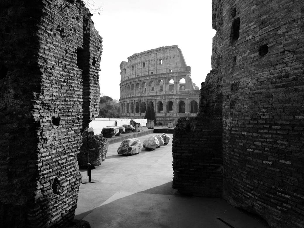 Dalla serie Passeggiata romana, Colosseo ©Paolo Pellegrin