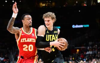 ATLANTA, GA - NOVEMBER 9: Lauri Markkanen #23 of the Utah Jazz drives to the basket during the game against the Atlanta Hawks on November 9, 2022 at State Farm Arena in Atlanta, Georgia.  NOTE TO USER: User expressly acknowledges and agrees that, by downloading and/or using this Photograph, user is consenting to the terms and conditions of the Getty Images License Agreement. Mandatory Copyright Notice: Copyright 2022 NBAE (Photo by Adam Hagy/NBAE via Getty Images)