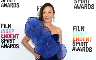 LOS ANGELES - MAR 4:  Michelle Yeoh at the 2023 Film Independent Spirit Awards at the Tent on the Beach on March 4, 2023 in Santa Monica, CA