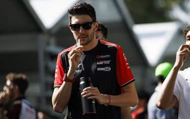 DECIMA FILA - 19) ESTEBAN OCON (HAAS)