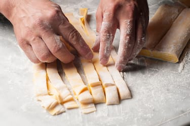 fresh pasta manual production
