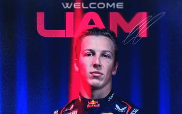 Red Bull, fuori Perez dentro Lawson