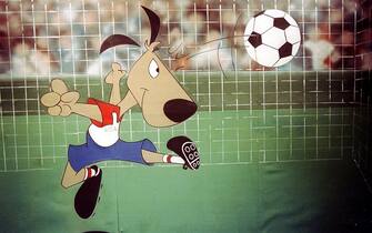 Striker Mascotte
