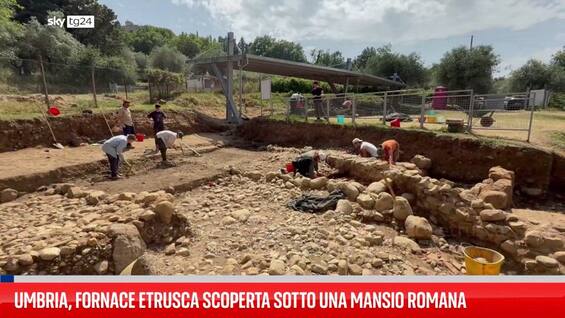 umbria fornace etrusca scoperta sotto una mansio romana
