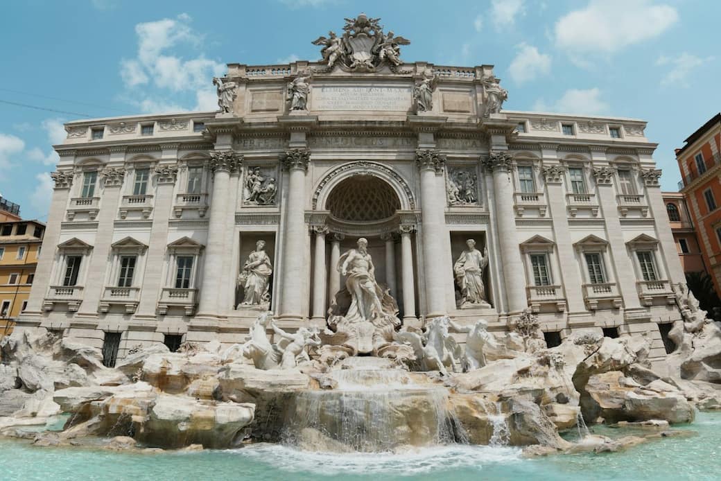 Foto di Albert Canite su Unsplash