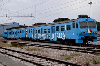 The blue train of the Circumflegrea that has just come out of the restyling to celebrate, with the fans that it will transport to the Maradona stadium, the third scudetto of Napoli, in Naples, Italy, 29 April 2023, ANSA / CIRO FUSCO