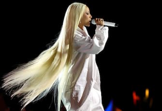 INDIO, CALIFORNIA - APRIL 14: (FOR EDITORIAL USE ONLY) Doja Cat performs at the Coachella Stage during the 2024 Coachella Valley Music and Arts Festival at Empire Polo Club on April 14, 2024 in Indio, California. (Photo by Arturo Holmes/Getty Images for Coachella)