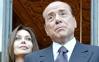 Silvio Berlusconi e Veronica Lario 
ANSA/DANILO SCHIAVELLA