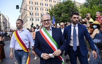 Mayor of Rome, Roberto Gualtieri, among members and supporters of the lesbian, gay, bisexual and transgender (LGBT) community take part in the Pride parade in Rome, Italy, 11 June 2022. ANSA/RICCARDO ANTIMIANI